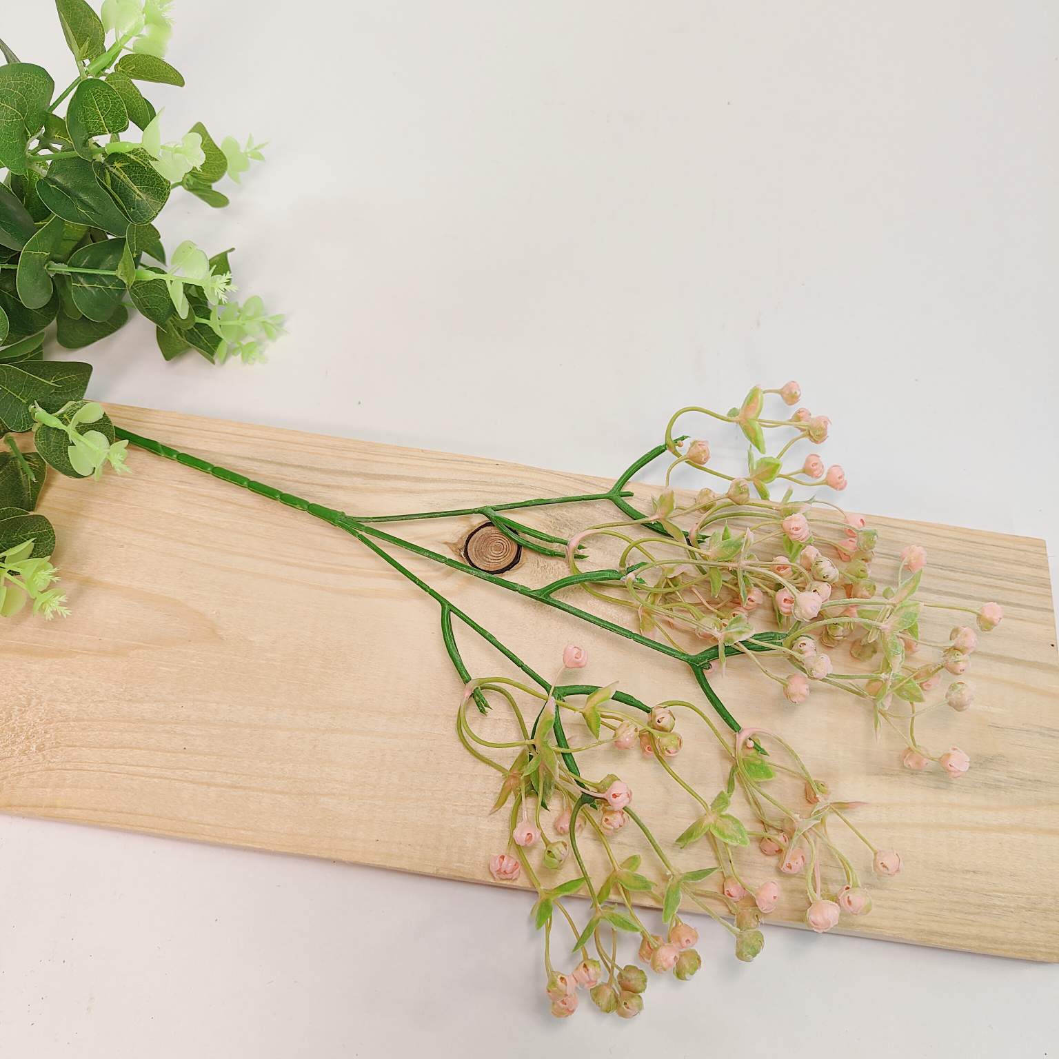 Gipsówka plastik jasny róż