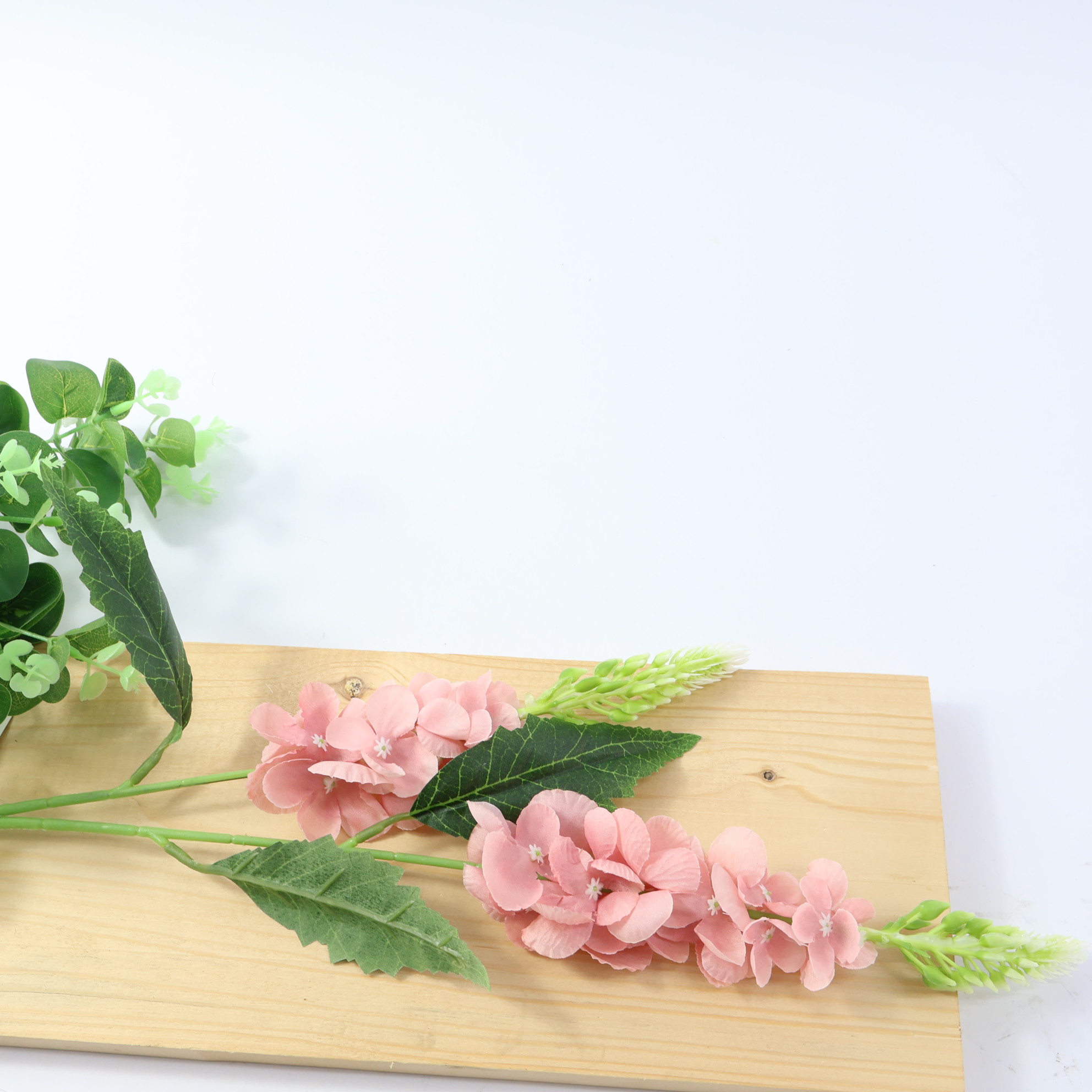 Ostróżka x2 jasny róż