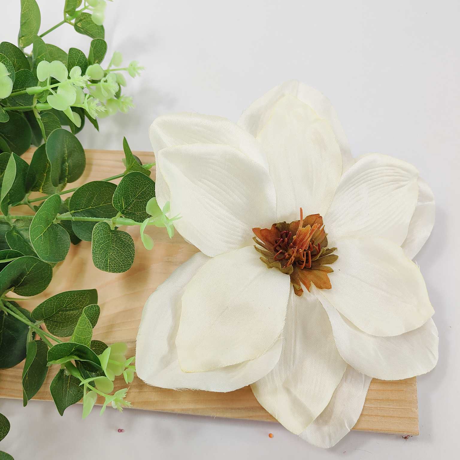 Magnolia wyrobowa cytrynowa