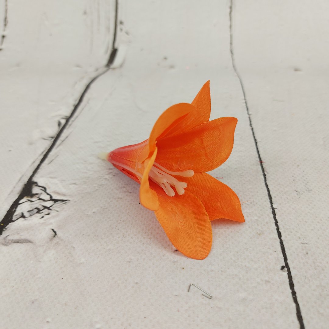 Lilijka wyrobowa pomarańczowa 24 szt