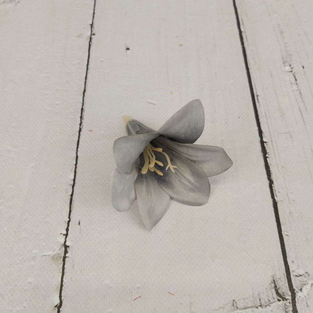 Lilijka wyrobowa '19 24szt