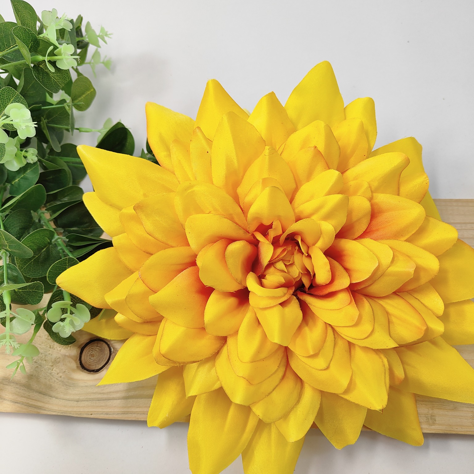 Dalia wyr. duża pomarańczowa