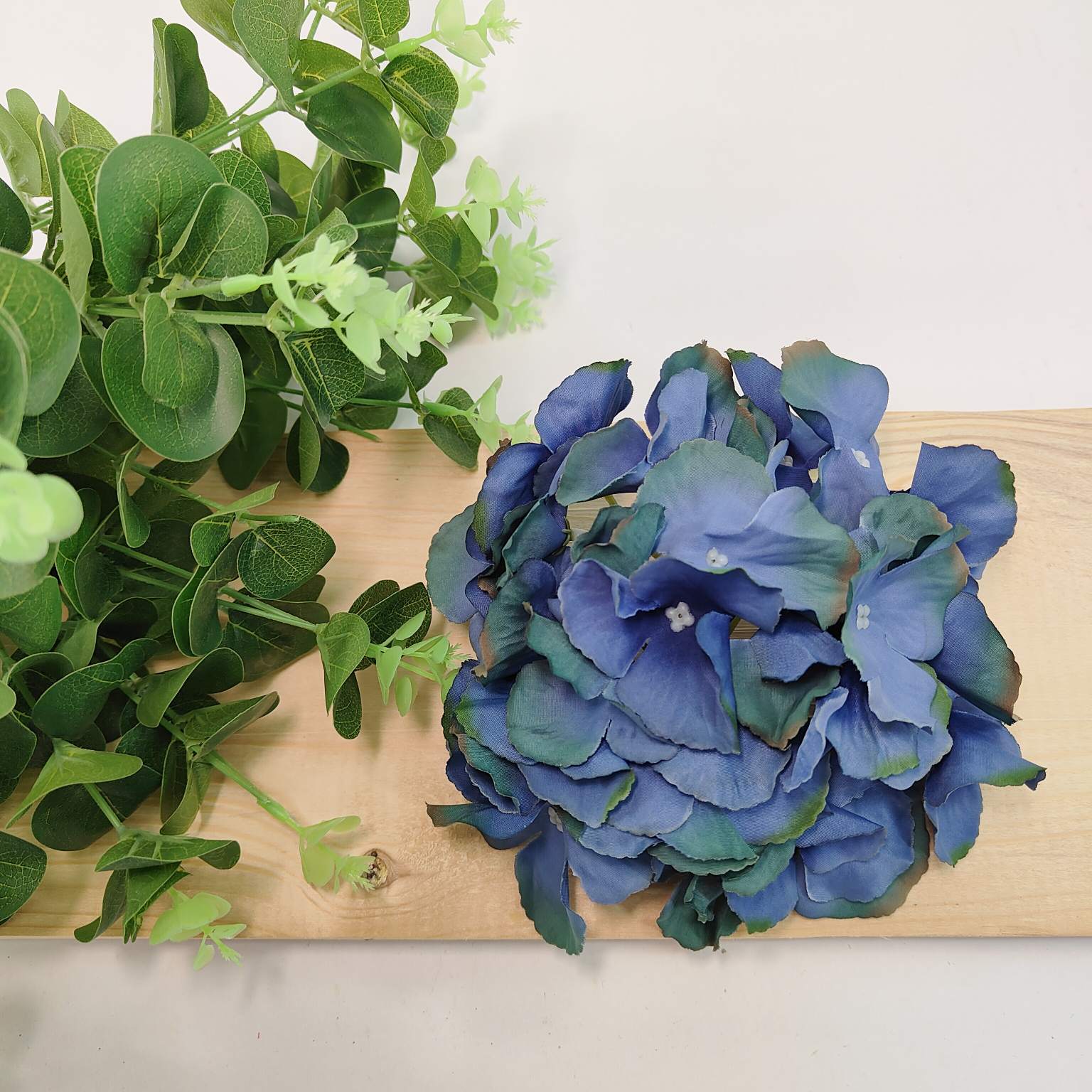 Hortensja wyrobowa lt.navy