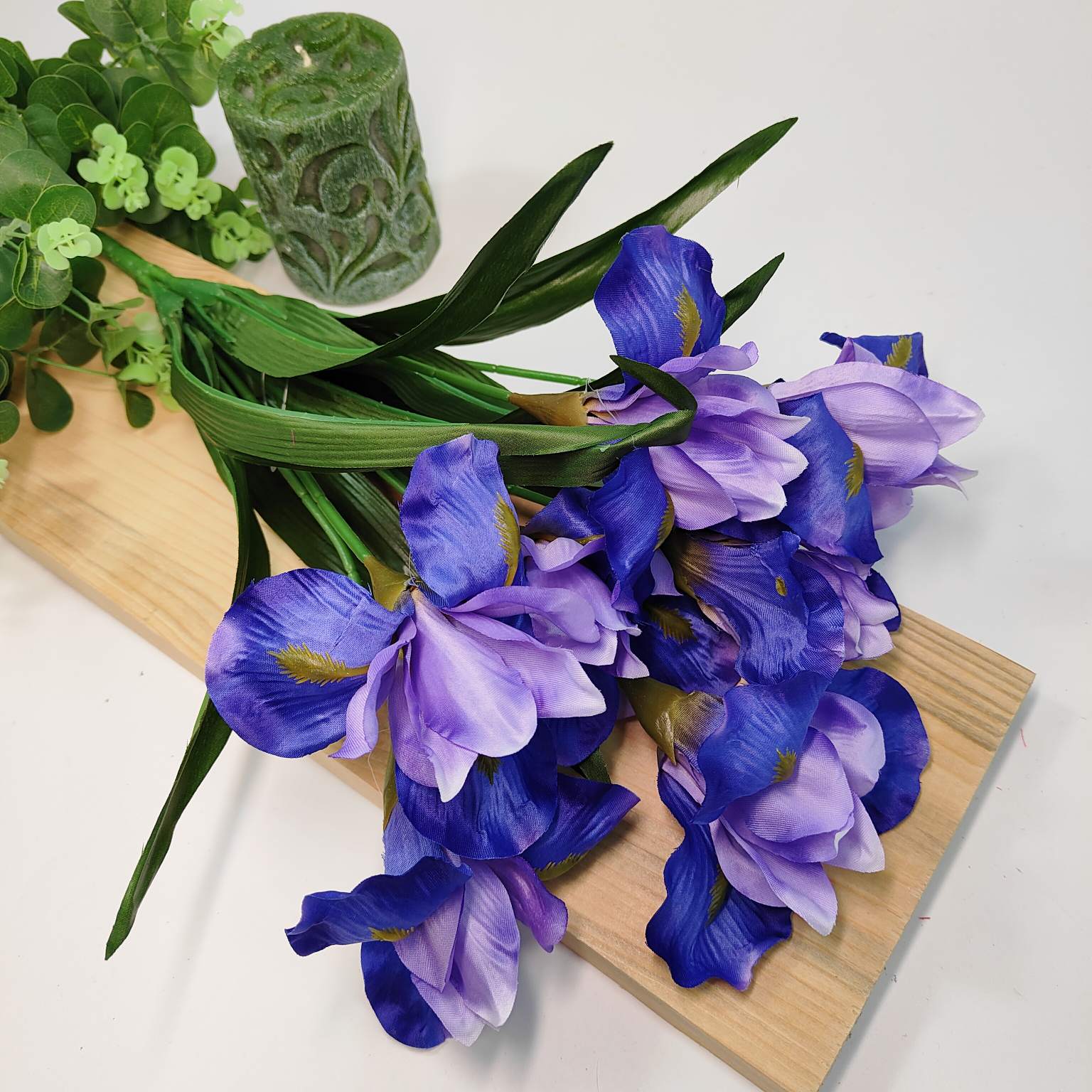 Bukiet irys fioletowo niebieski