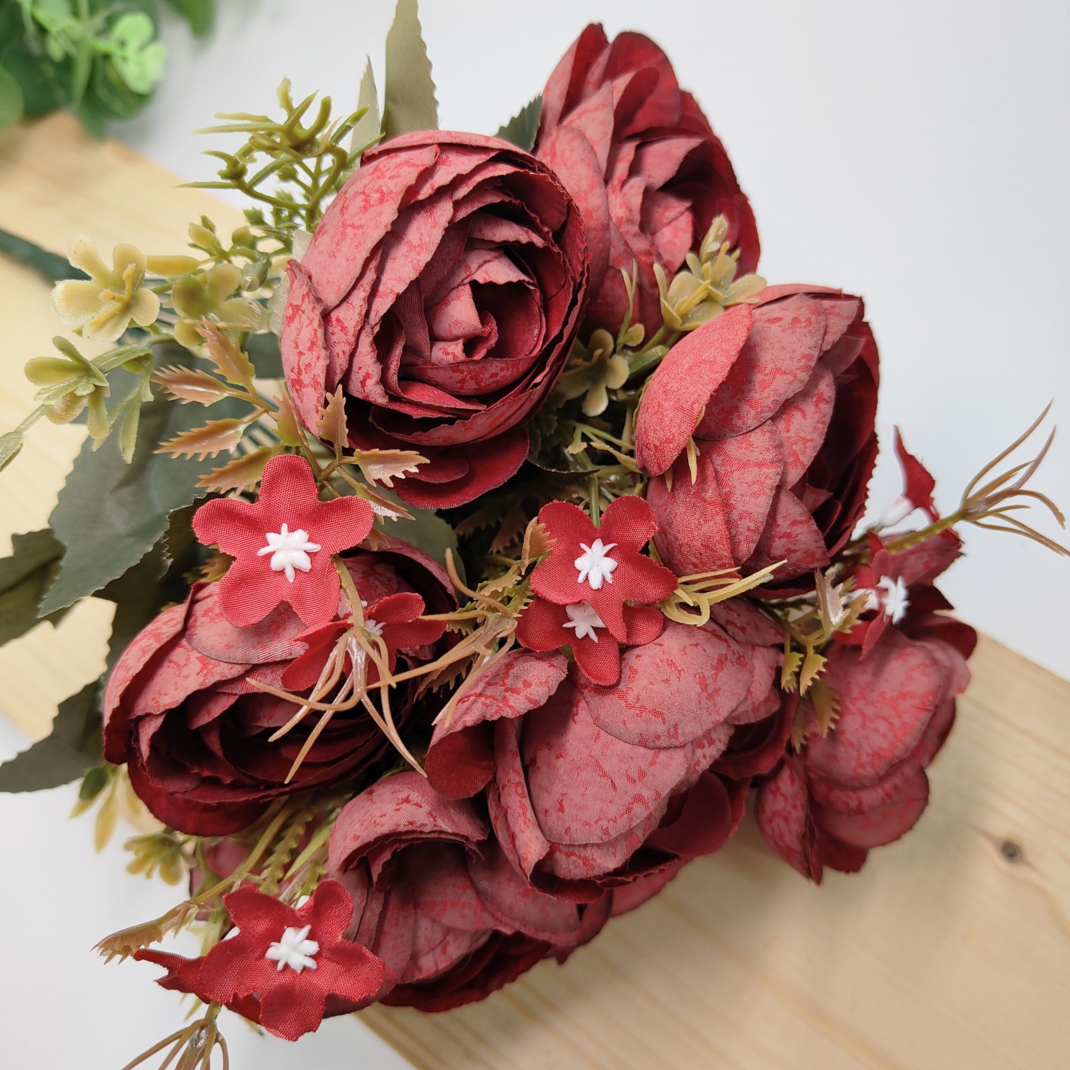 Bukiet kamelka bordowy