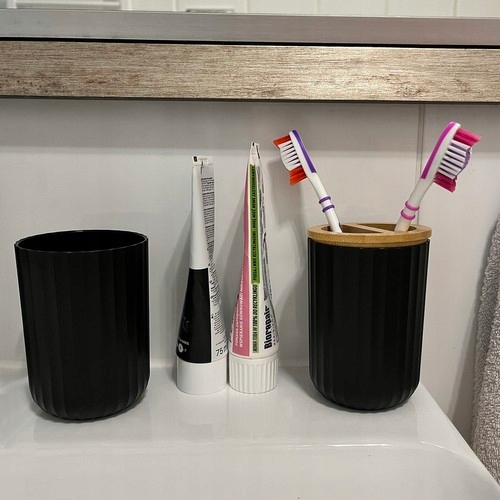 ZESTAW ŁAZIENKOWY 6 ELEMENTÓW CZARNY KOMPLET DO WC KOSZ DOZOWNIK SZCZOTKA