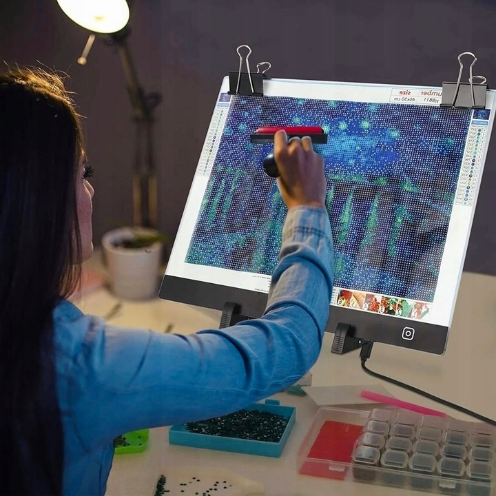 TABLET GRAFICZNY DO RYSOWANIA A3 DESKA KREŚLARSKA XL TABLICA LED +AKCESORIA