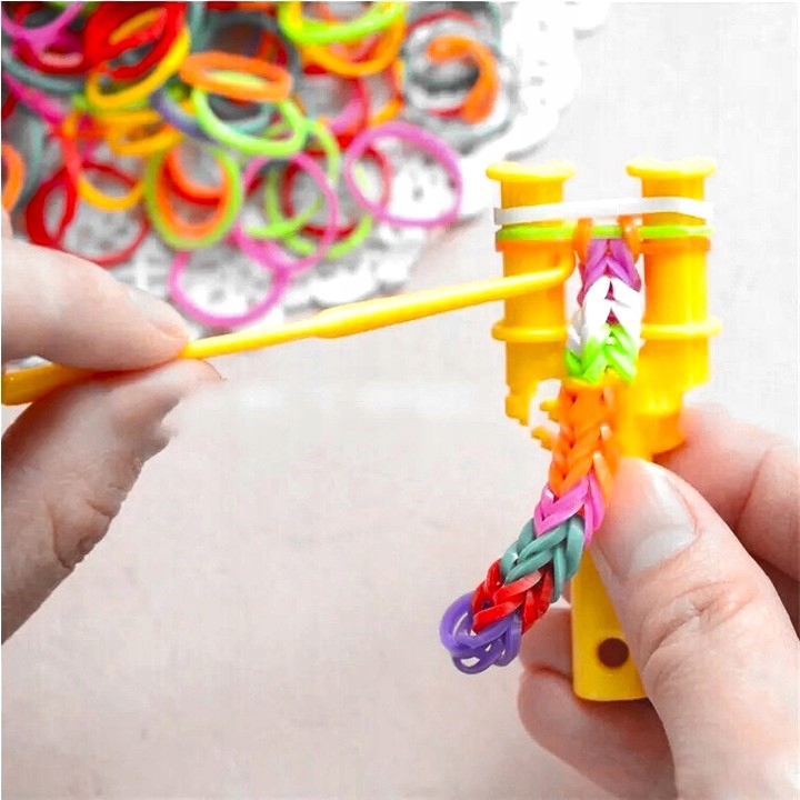 ZESTAW XL GUMEK DO ROBIENIA BRANSOLETEK GUMKI 3000 SZT. AKCESORIA ORGANIZER