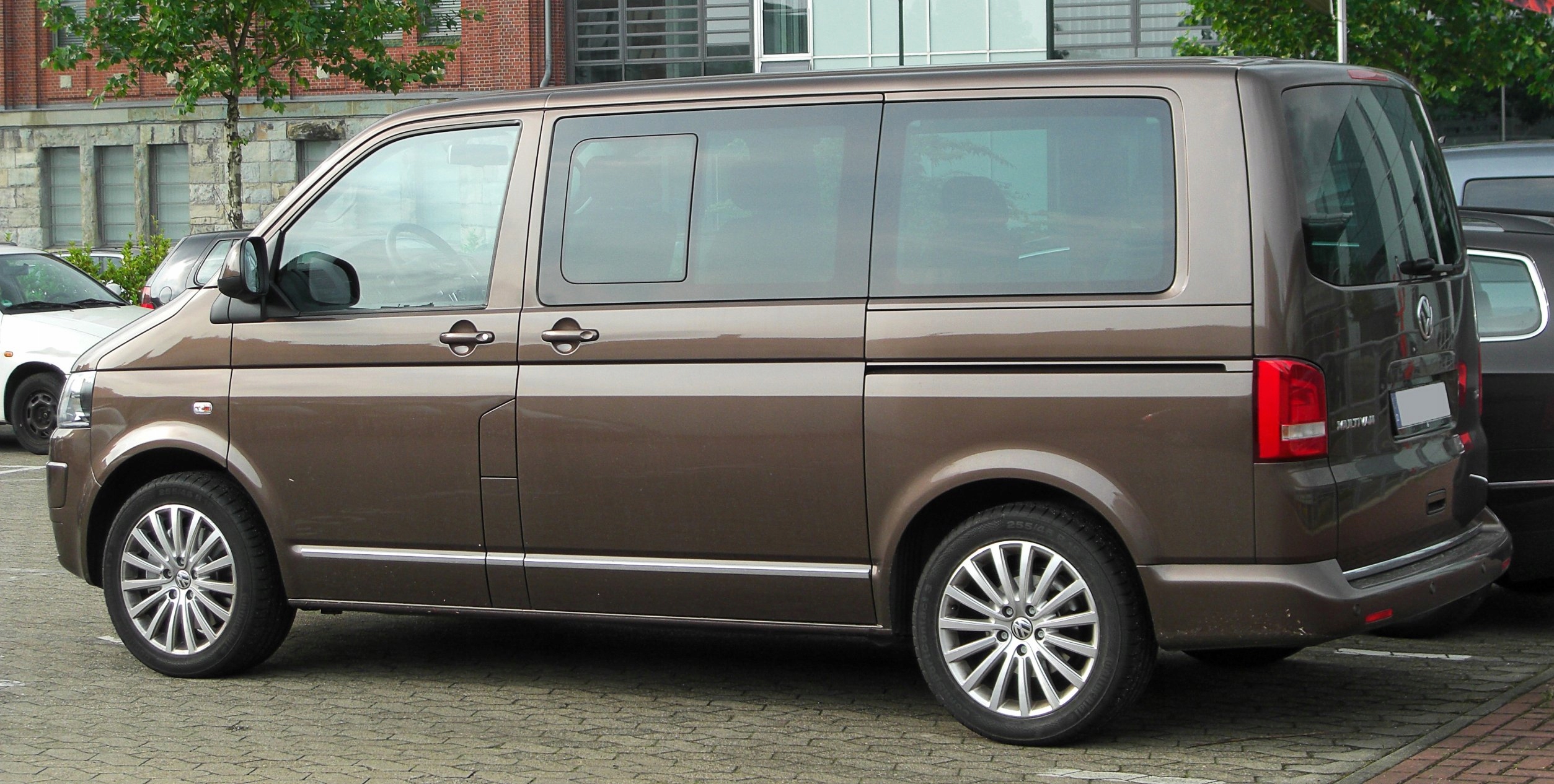 VW Caravelle Multivan T5 Listwy CHROM Boczne Drzwi
