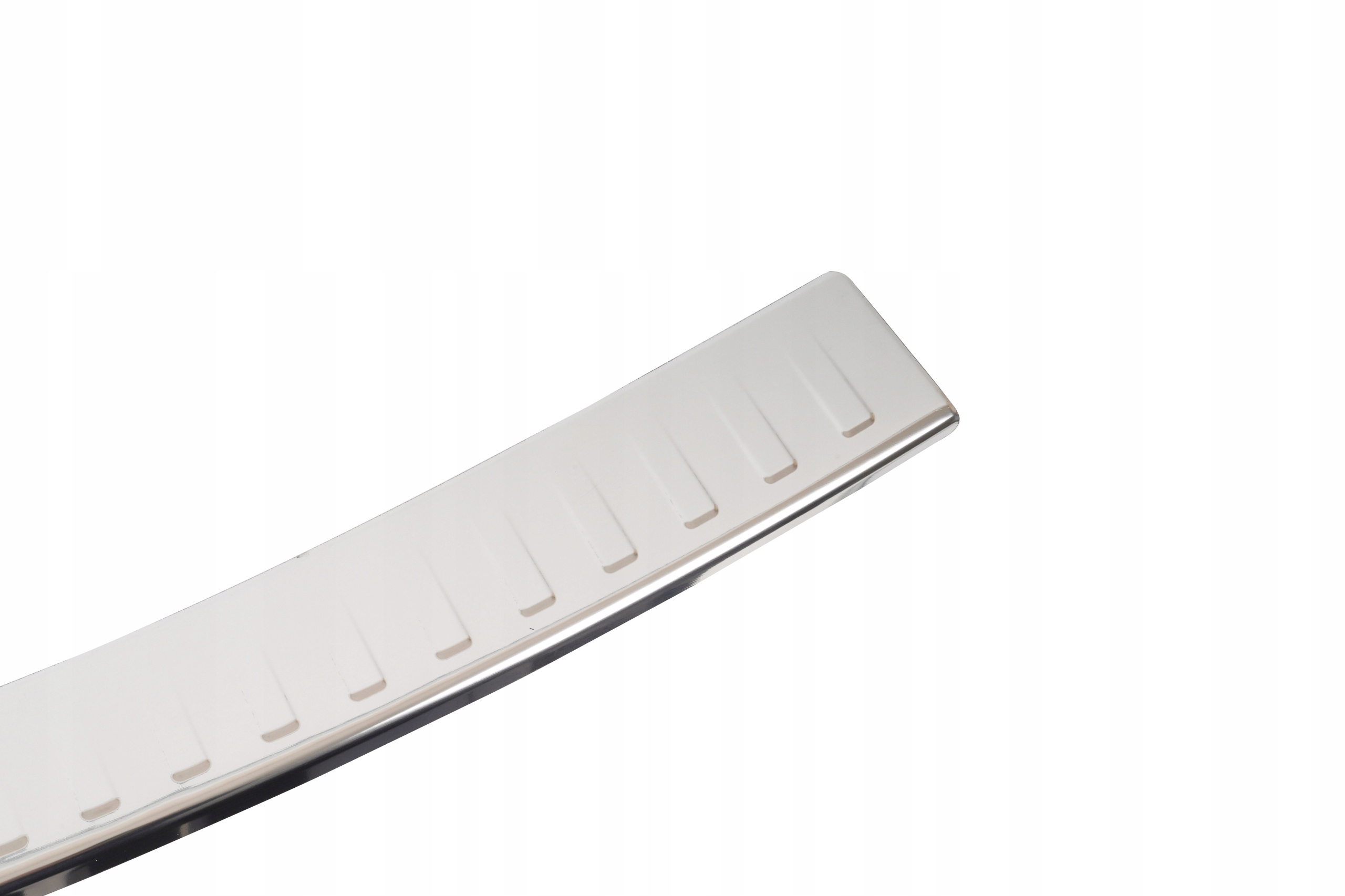 VW PASSAT B8 LIMOUSINE 2015> Listwa Chrom Nakładka na Zderzak Tylni Ochrona