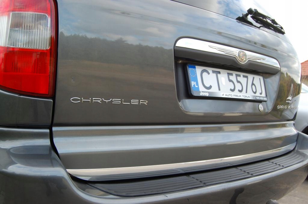 Chrysler Caravan Listwa chrom na bagażnik blenda