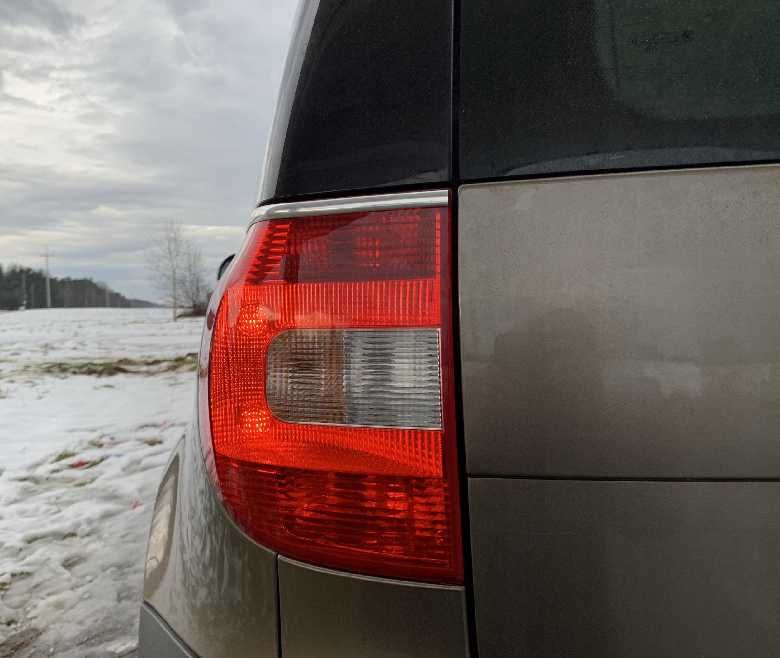 Genesis GV60, Electrified G80 - Komplet listew chrom reflekt