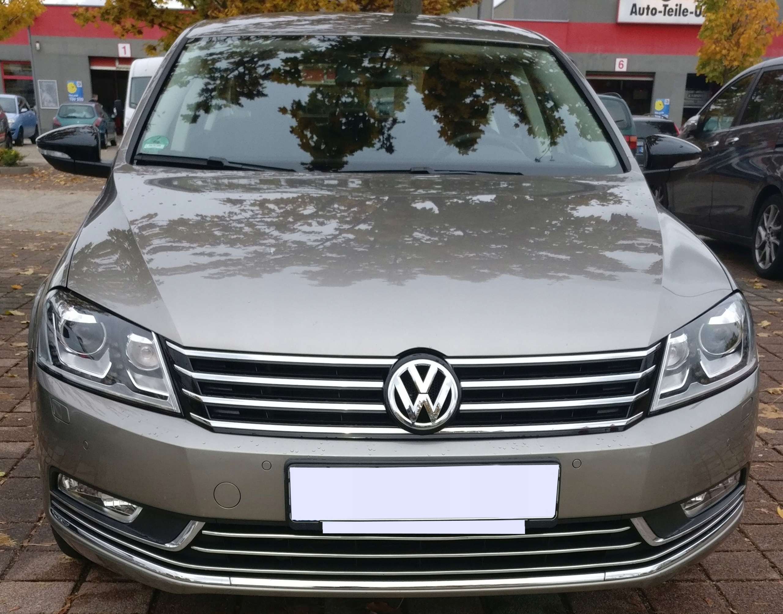 VW PASSAT B7 - Listwy CHROM na grill atrape Tuning