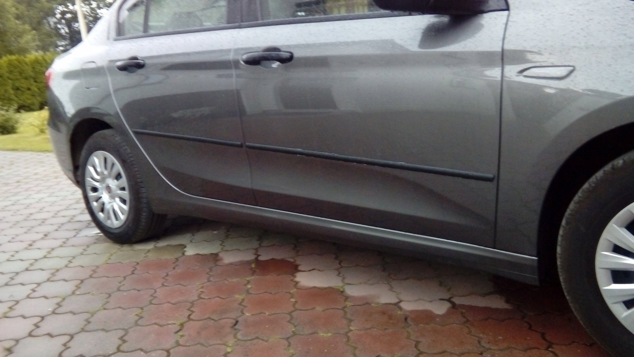 Toyota AVENSIS T27 - Listwy CZARNE Boczne Drzwi