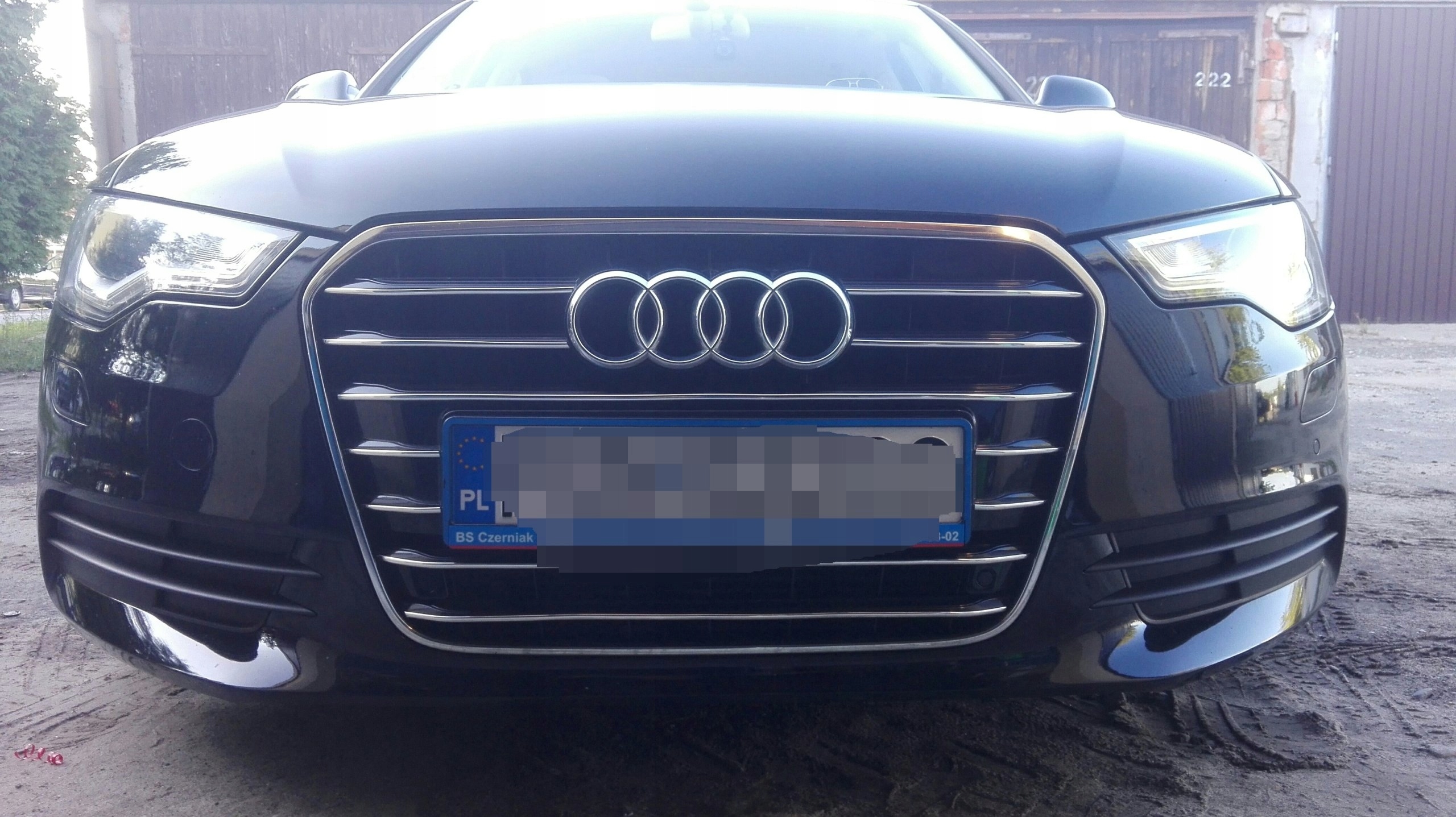 AUDI A6 C7 - Listwy CHROM na atrapę grill Tuning