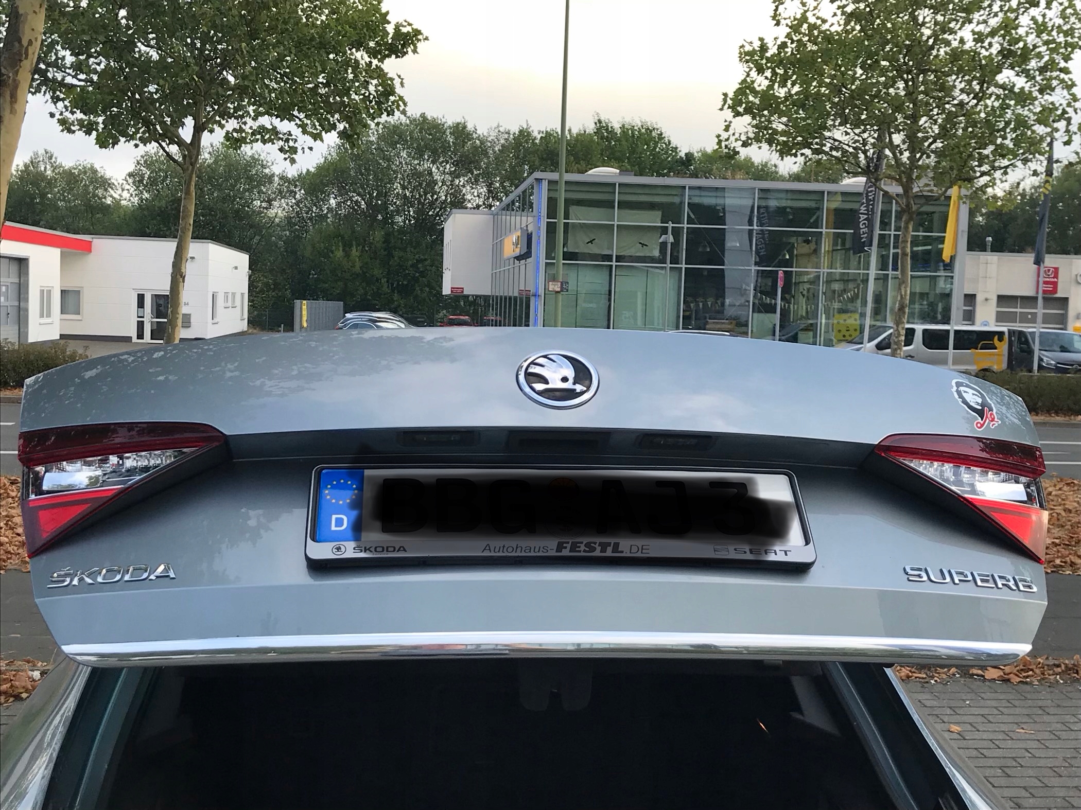 SKODA SUPERB 3 HB Listwa Chromowana spojler klapę