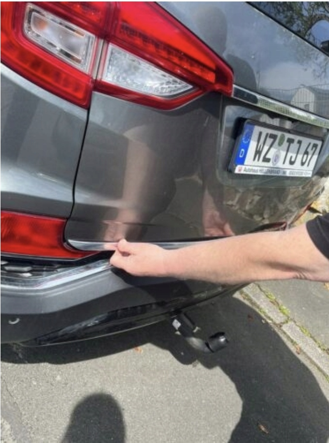 Audi Q6 e-tron - Listwa Chromowana na Klapę Bagażnika Chrom