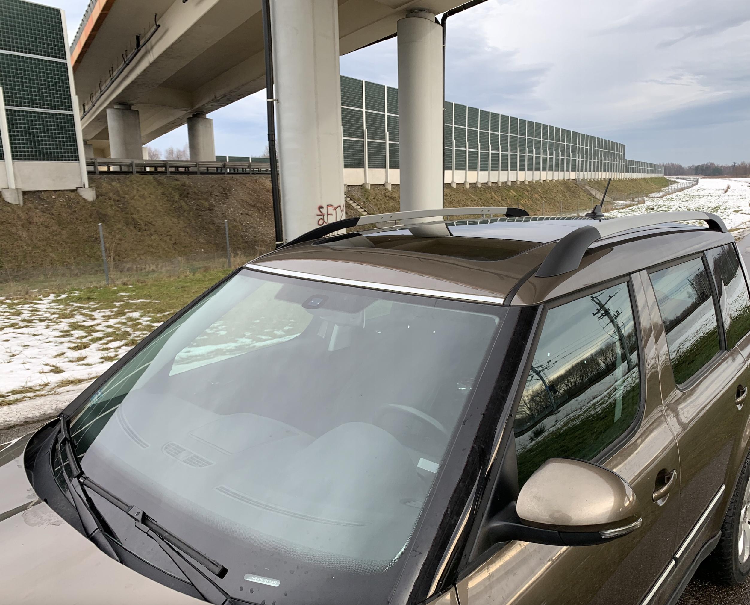 Changan Uni-T, Uni-K, Oshan X7 - Listwa chrom dachowa chromowana