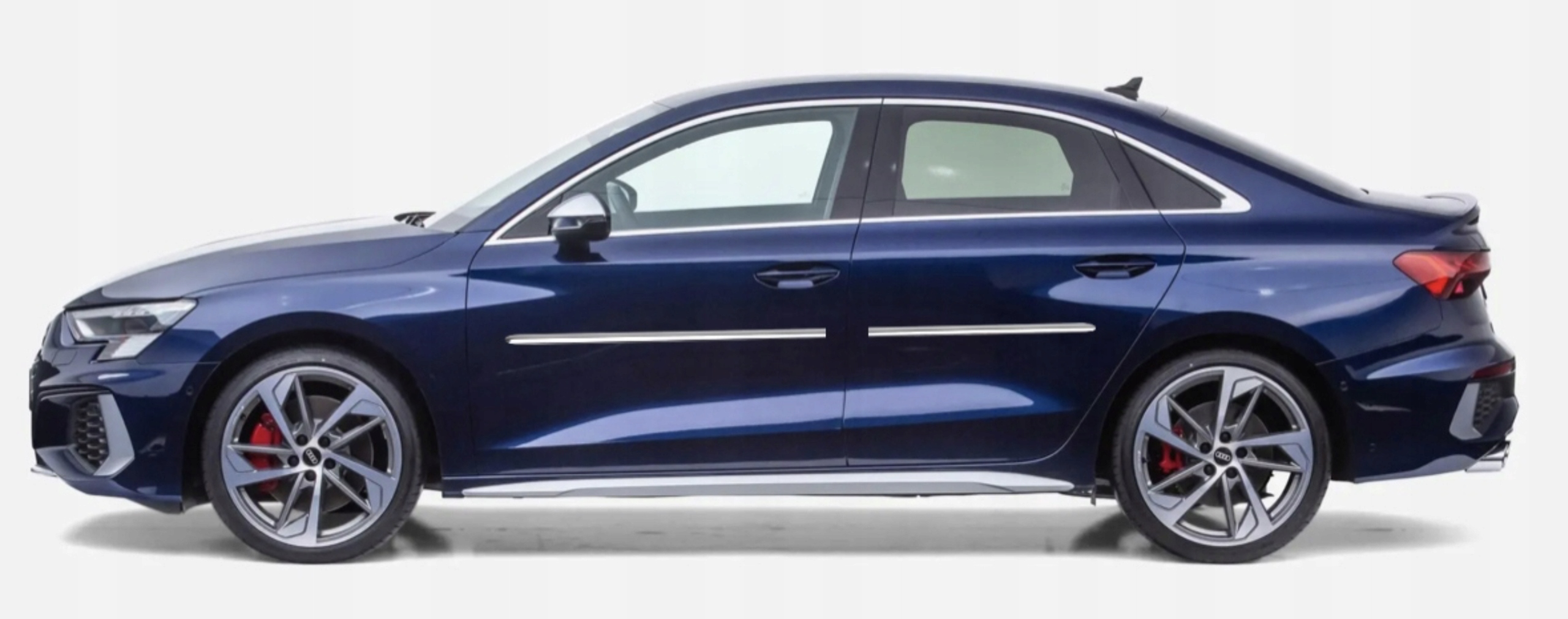 Ford C-Max - Listwy CHROM na drzwi boczne dekoracyjne chrom