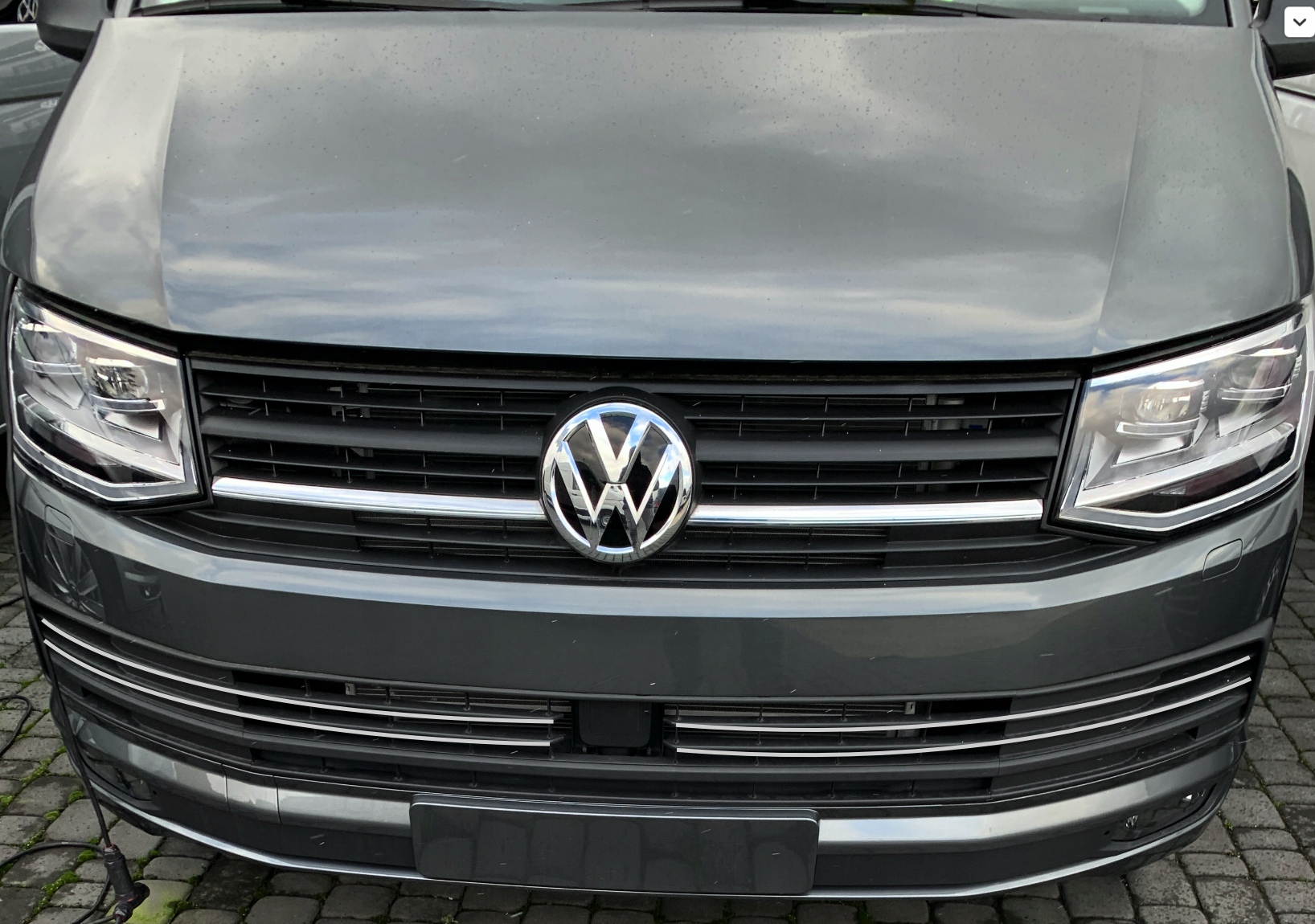 VW Caravelle T6 Listwy CHROM Grill zderzak Atrapa