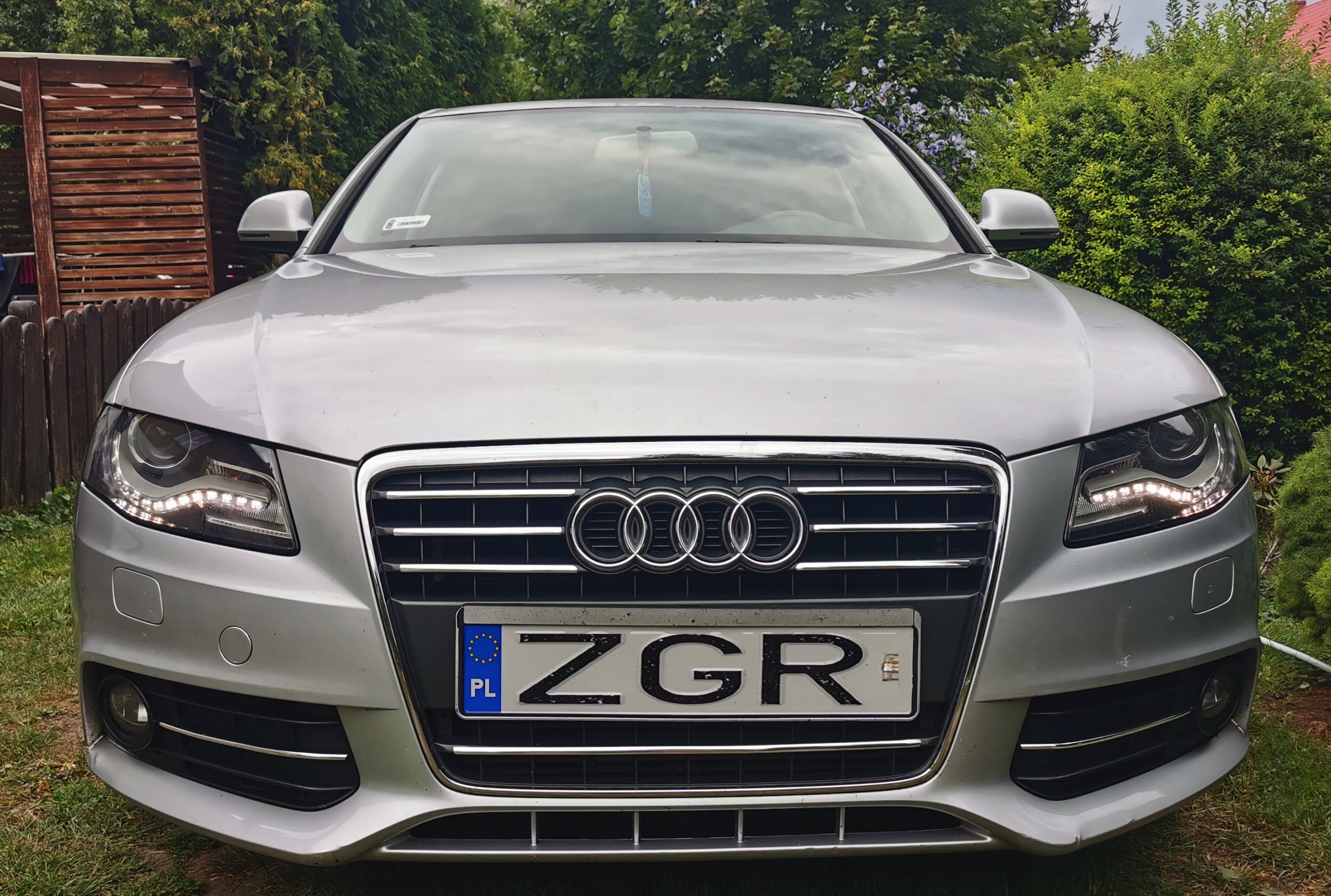 Audi e-tron, e-tron GT, Q4 e-tron - Listwy chrom na grill chromowane na