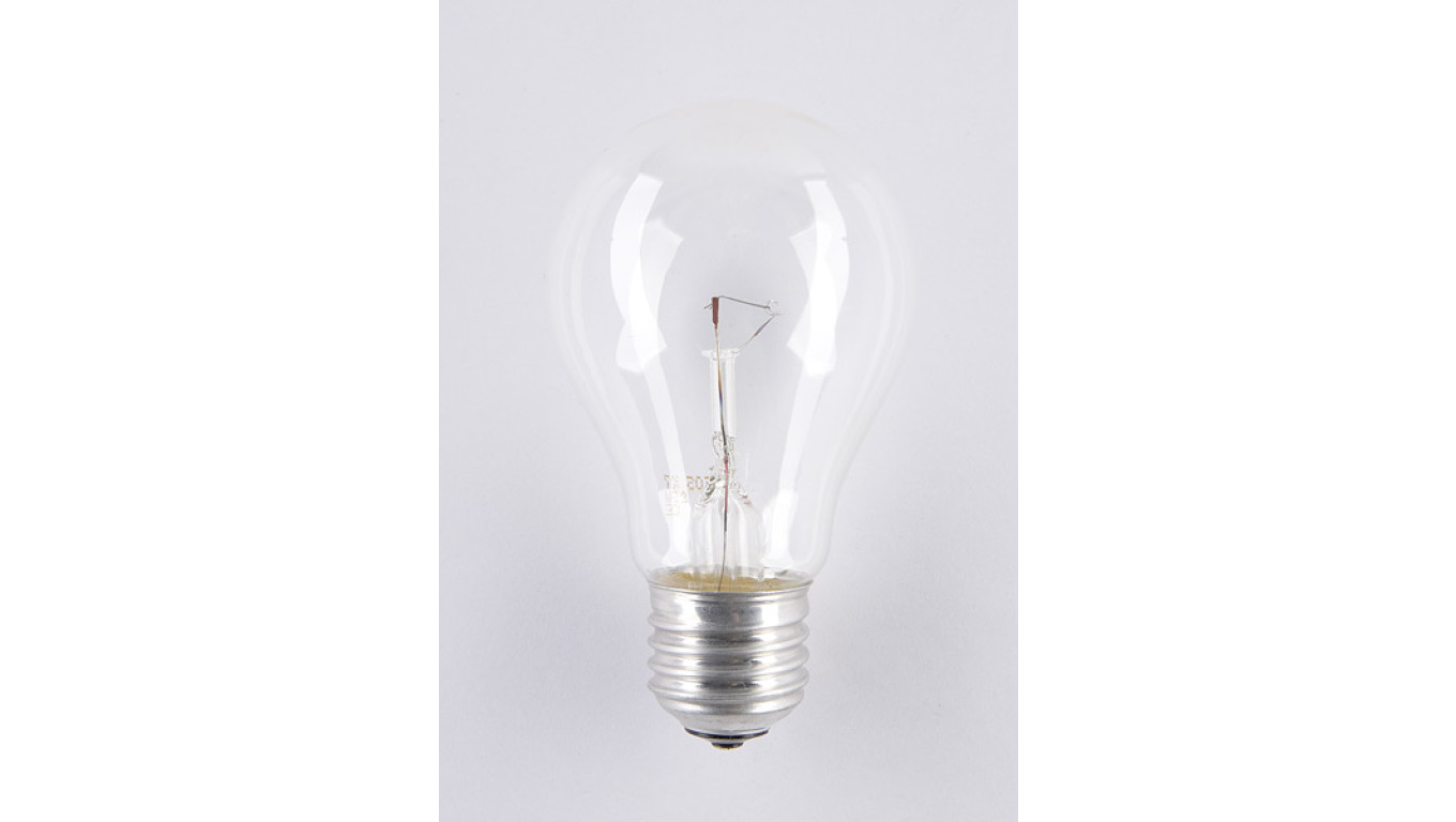 Żarówka E27 A55CL 60W 950lm 2700K 42V SOLEO wysokotemperaturowa WST-2663
