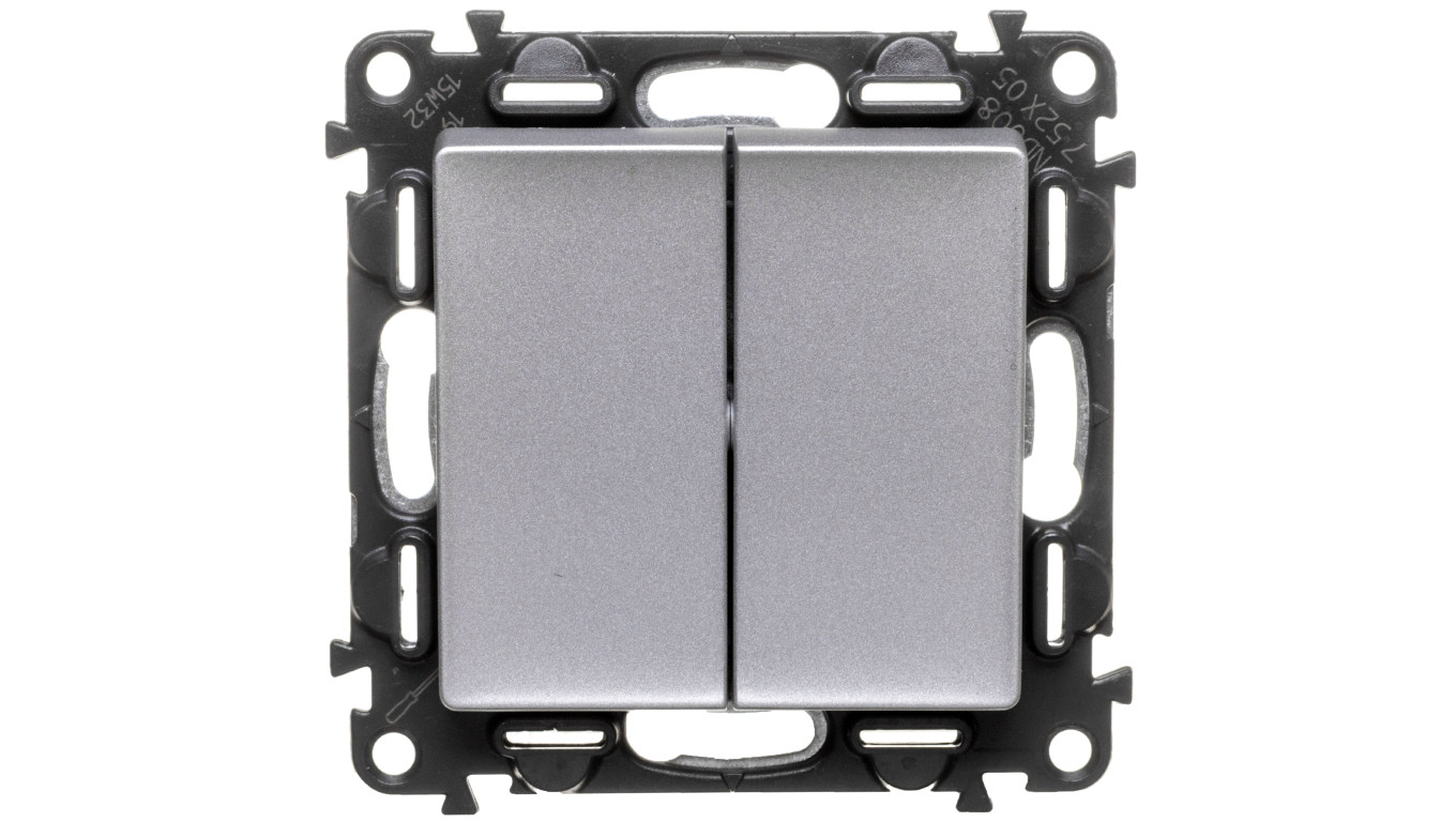 VALENA LIFE Łącznik świecznikowy aluminium 752305