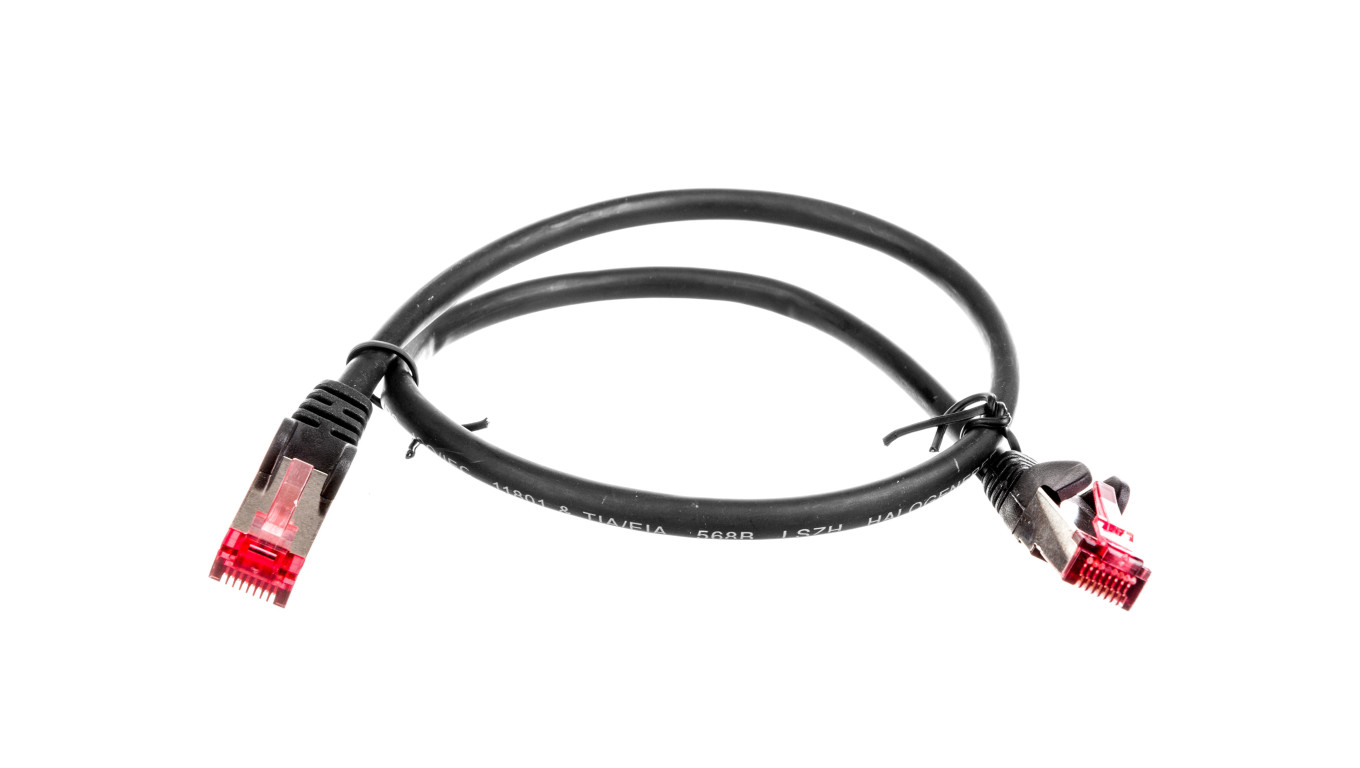 Kabel krosowy patchcord S/FTP (PiMF) kat.6 LSZH czarny 0,5m 68687