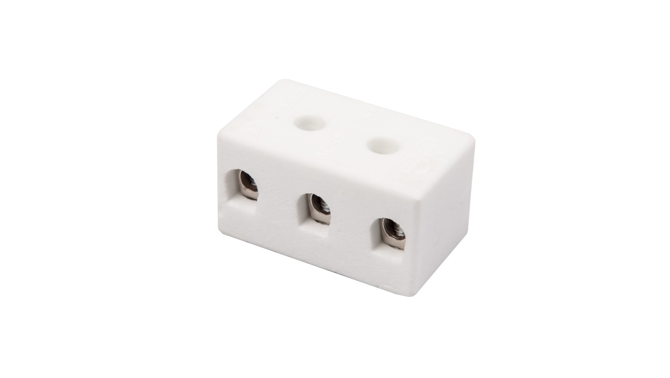 Złączka gwintowa porcelanowa 10mm² 3-tory biała z 2 otworami montażowymi CPO-15A-3P 80723516