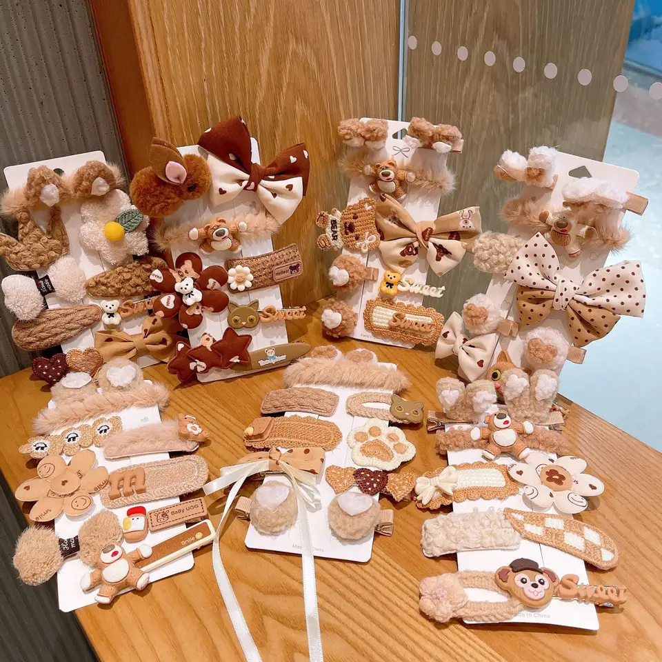 Komplet spinek, wsuwek do włosów Dziewczęcy Beż typ XXVI