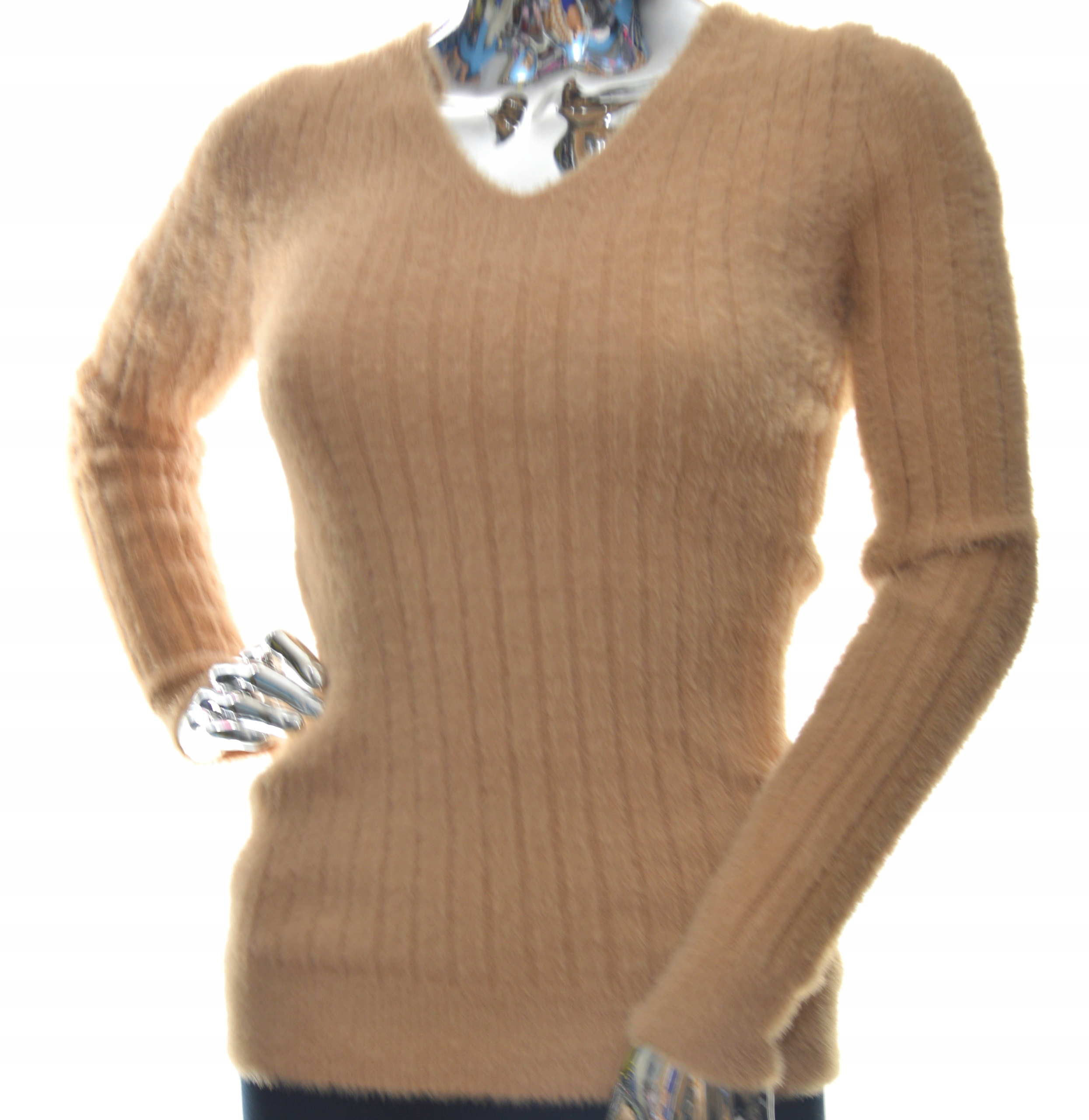 Damski sweter z dekoltem alpaka touch UNI XS S M