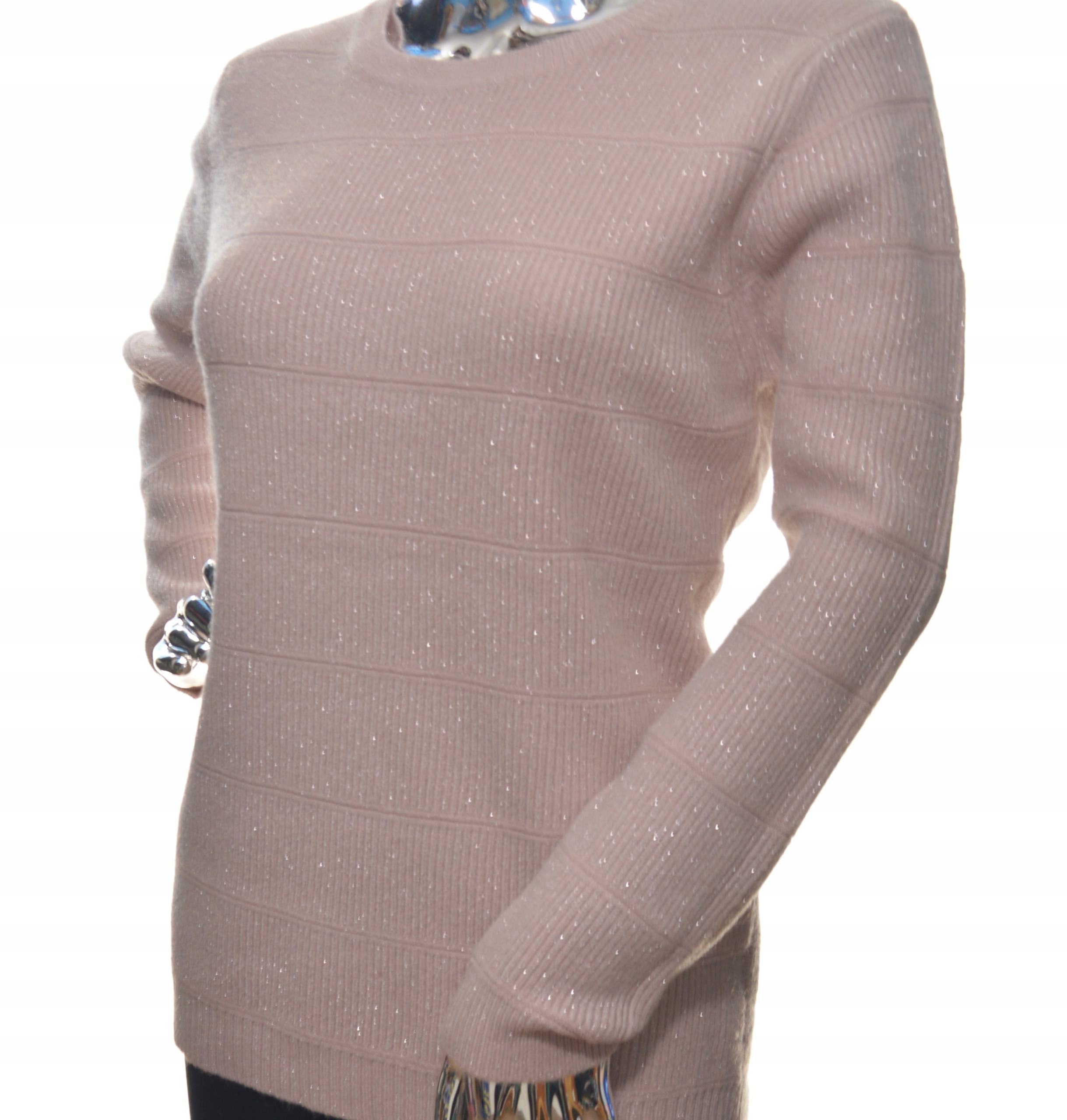 Stylowy damski sweter z błyszczącą nitką L / XL