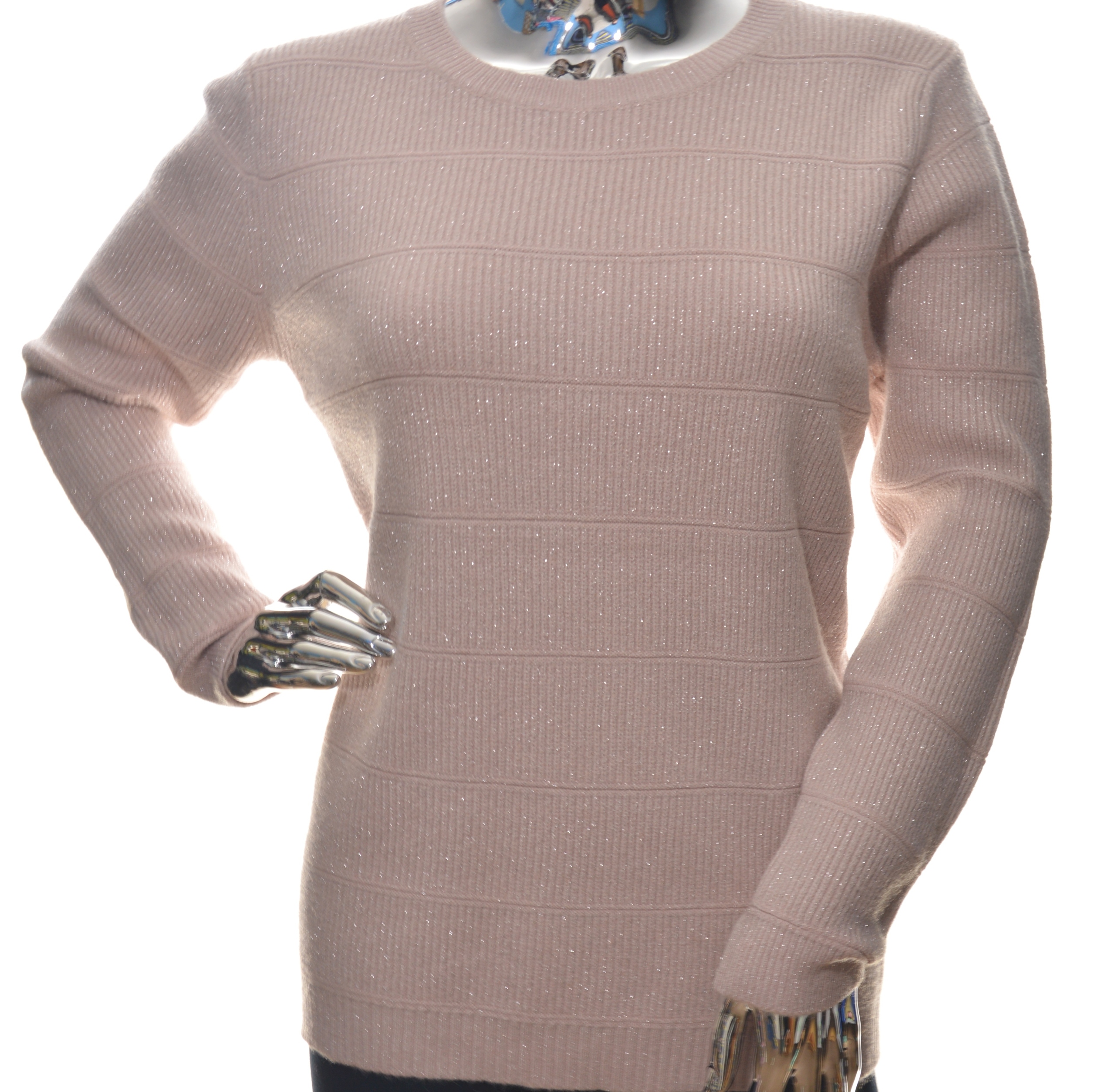 Stylowy damski sweter z błyszczącą nitką L / XL