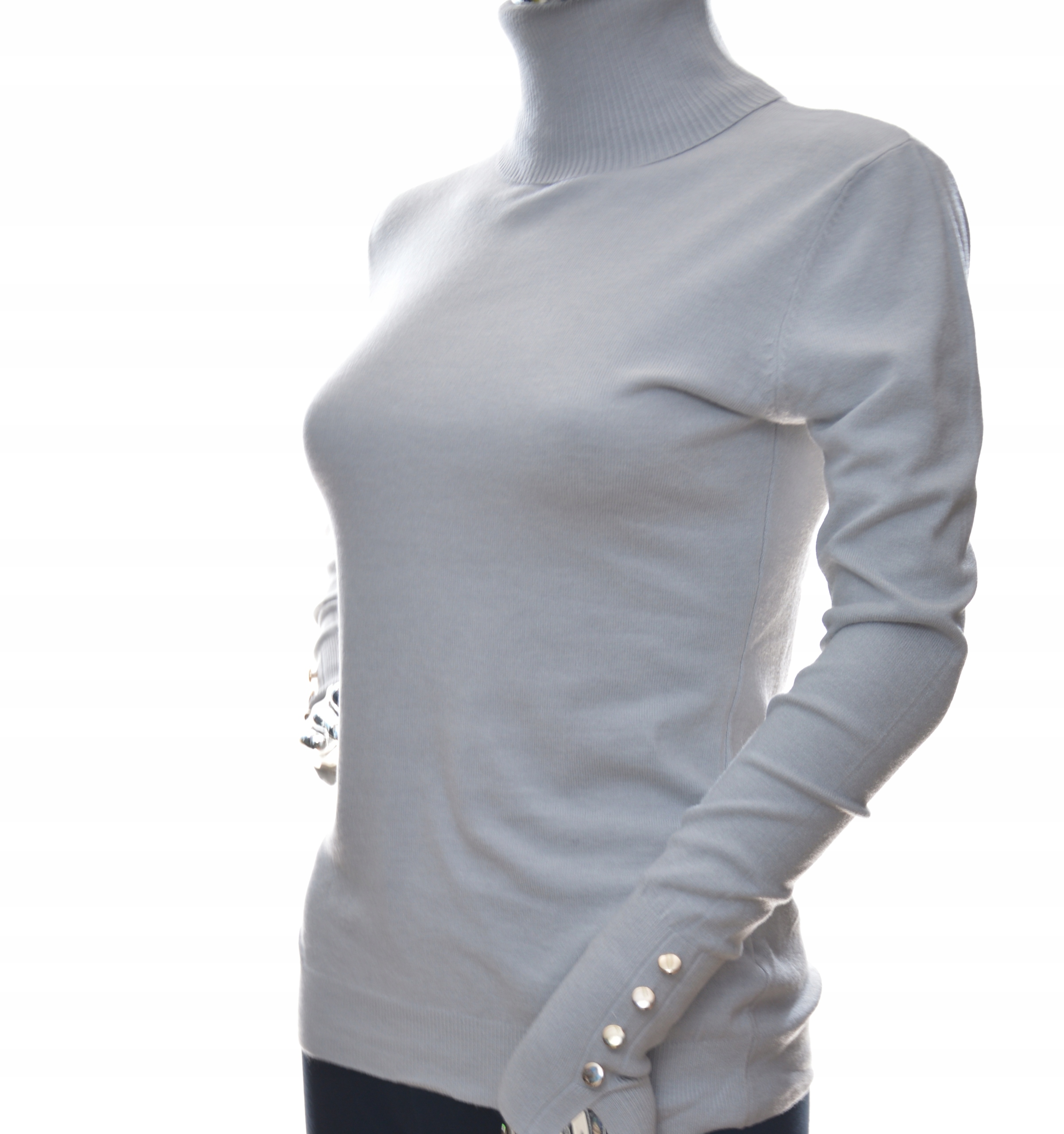 Damski sweter z golfem golf basic szary guziki uni