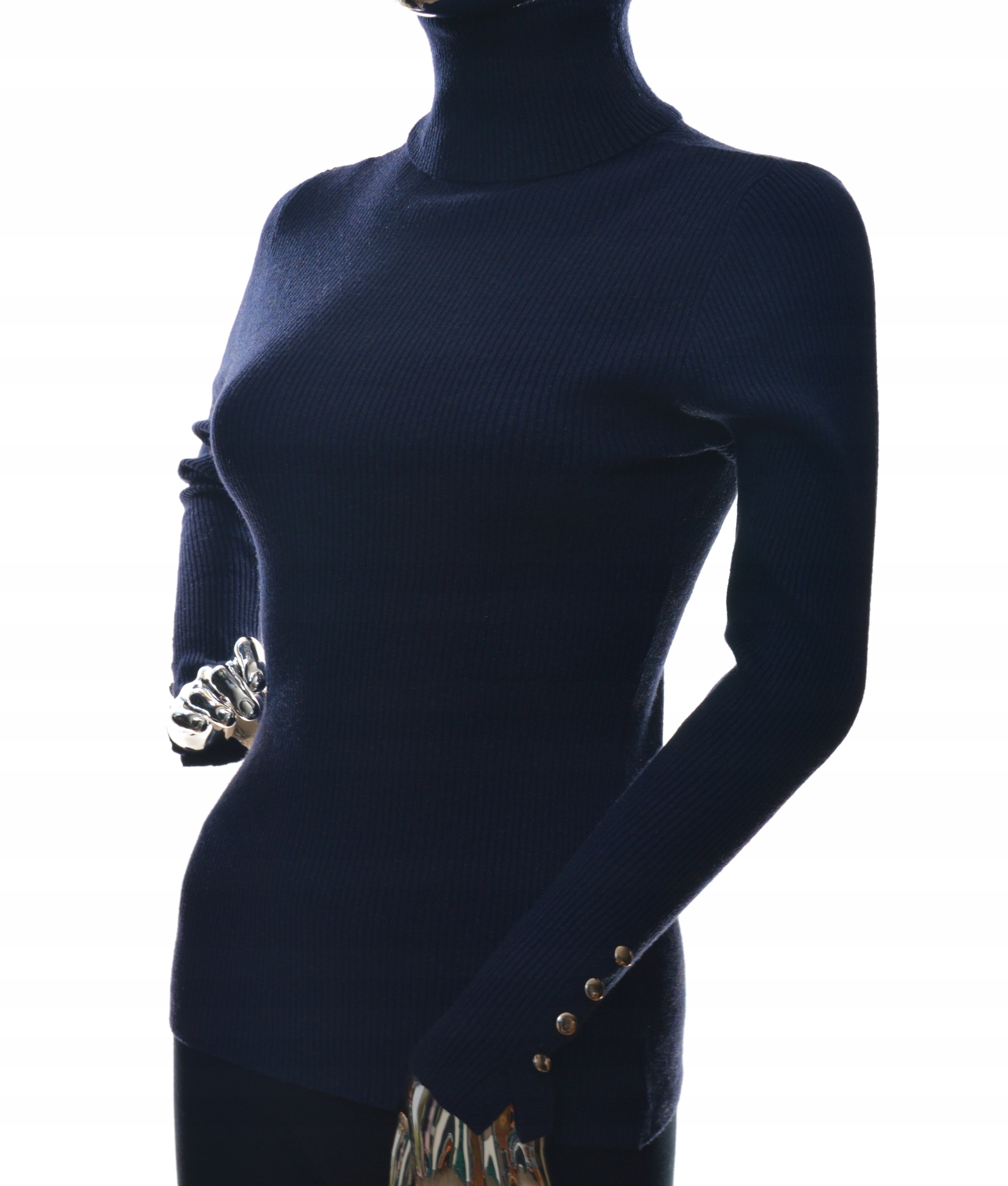 Damski sweter z golfem golf w prążek guziki UNI