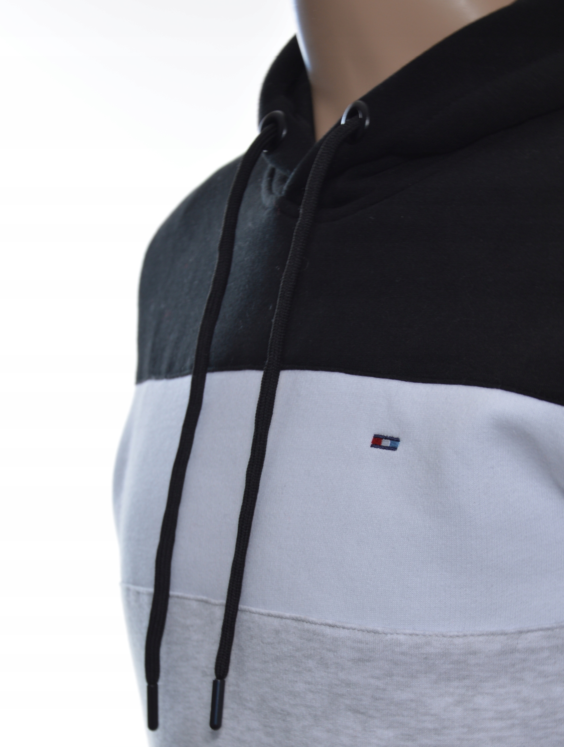 Męska bluza dresowa z kapturem kangurka M