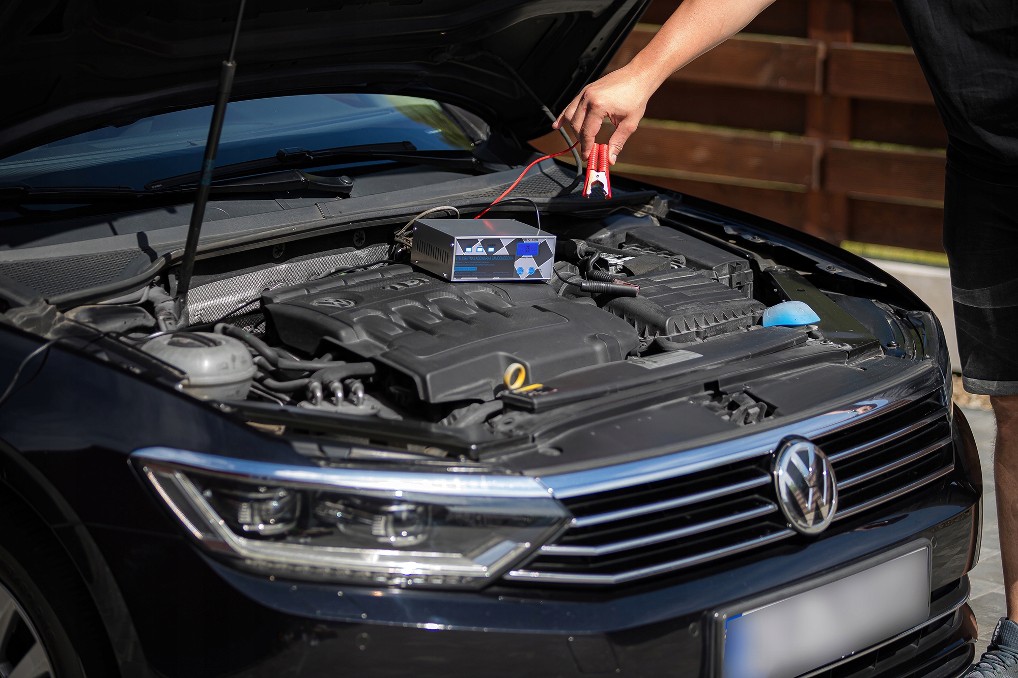 Prostownik Samochodowy do Akumulatorów AGM START-STOP 24V 12V 20A