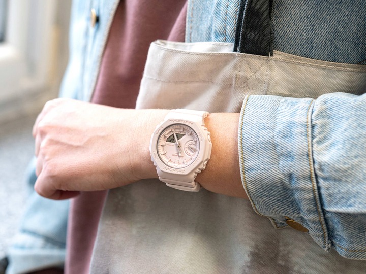 DAMSKI ZEGAREK CASIO GMA-S2100BA-4AER G-SHOCK 200M