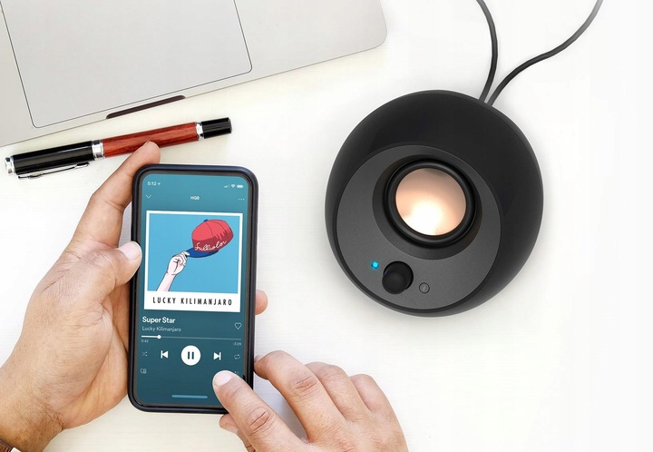 MINIMALISTYCZNE GŁOŚNIKI BIURKOWE 2.0 USB-C BT 5.0 16W Creative Pebble V3