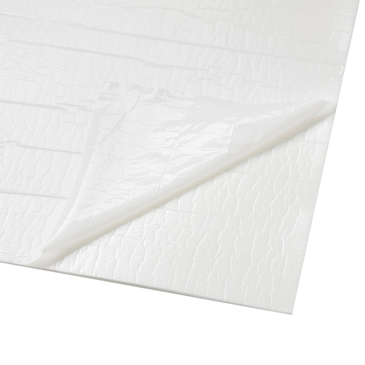 Dachtec Mata zagrzejnikowa metalizowana samoprzylepna ekran 0,5 m x 5 mb