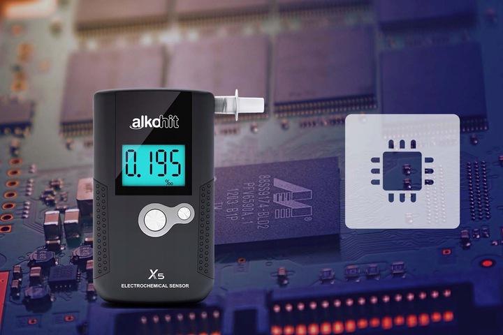 Alkomat elektrochemiczny ALKOHIT X5 do Auta GW. 2l