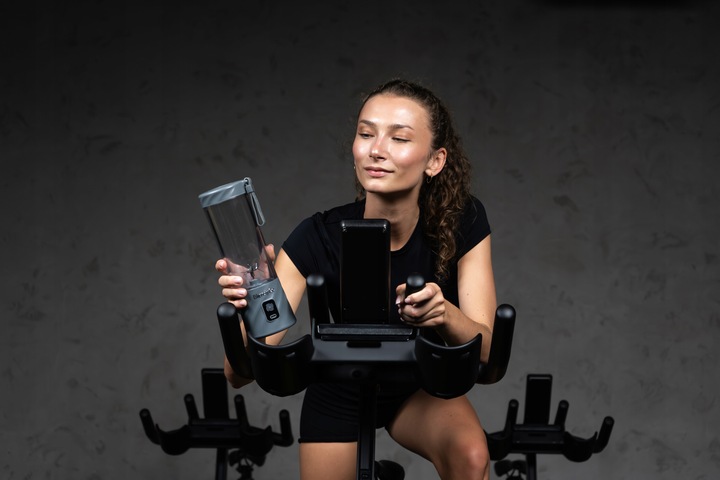 Oryginalny BLENDER BEZPRZEWODOWY BlendyGo 3 KIELICHOWY PRZENOŚNY 250W