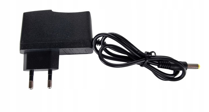 21V WIERTARKO WKRĘTARKA AKUMULATOROWA WALIZKA NASADKI BITY LED WALIZKA 2AKU