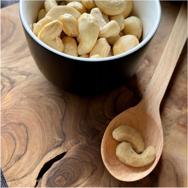 Orzechy Nerkowca Całe 1kg HiFOOD Świeże Jakość Premium Nerkowiec