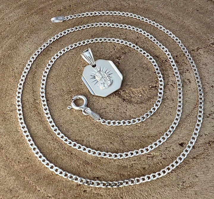 Medalik Matka Boska komunijny łańcuszek pancerka 45 cm i grawer dla dziecka