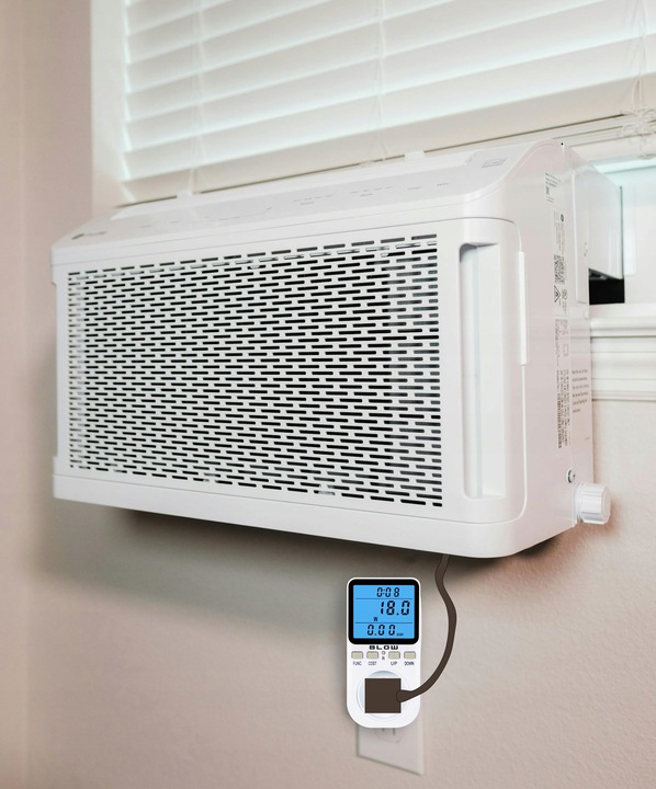 WATOMIERZ LICZNIK ENERGII POBORU PRĄDU MIERNIK ELEKTRONICZNY WOLTOMIERZ 16A