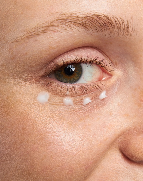 PRZECIWZMARSZCZKOWY Krem pod oczy nawilżający WYGŁADZAJĄCY 30 ml NUTRIDOME