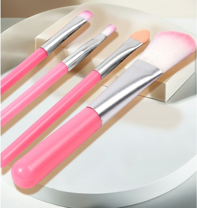 Kuferek Kosmetyków Do Paznokci i Makijażu MakeUp Zestaw Makijaż dla dzieci