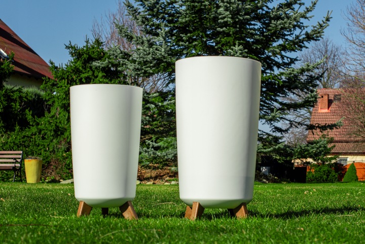 DONICA DONICZKA WYSOKA KWIETNIK STOJĄCY NA NÓŻKACH DO DOMU OGRODOWA BIAŁA