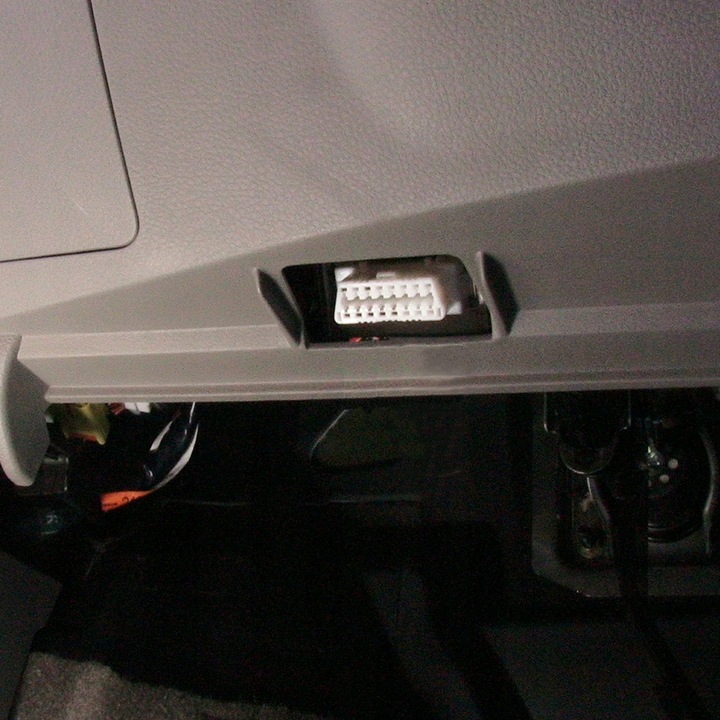 INTERFEJS DIAGNOSTYCZNY OBD2 BLUETOOTH TESTER ANDROID iOS WINDOWS POLSKI